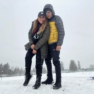 Meet your Posher, Carlos